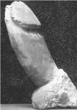 Фаллический камень-менгир. II в. н.э. Неаполь