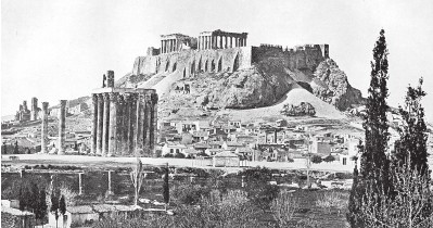 Вид на Афины и Акрополь из долины Илисса 