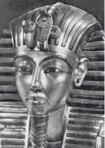 Золотая маска мумии Тутанхамона