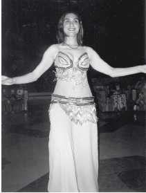 Современная египетская танцовщица
